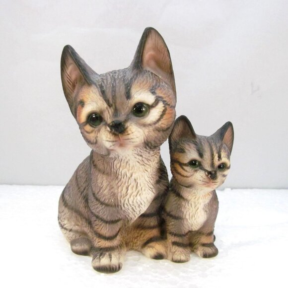 Vintage Harvey Knox Ceramic Brown Black Tabby Mom and Kitten Figurine - Picture 1 of 11